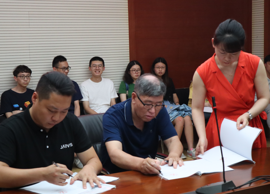 QQ截图20190612183701.png